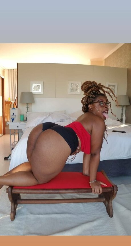 CidneyGreen onlyfans exposed