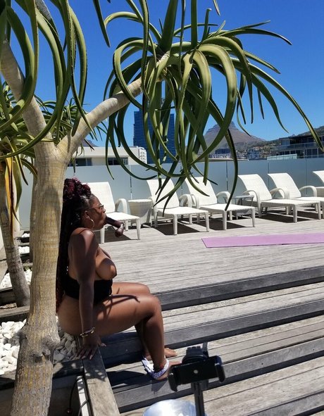 CidneyGreen leaked onlyfans free