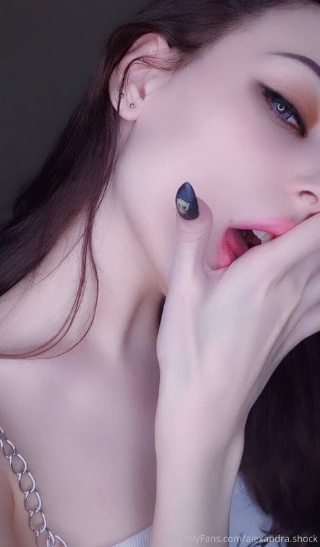 alexandra shock onlyfans explicit content