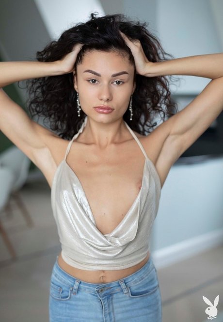 Layla Balan onlyfans star