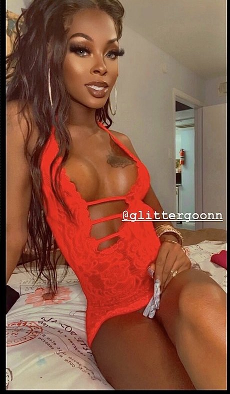 Erotica Vanderlei naked onlyfans leaks