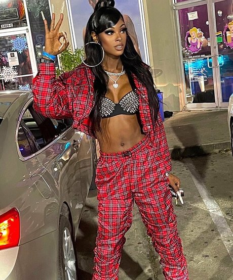 Erotica Vanderlei ass onlyfans