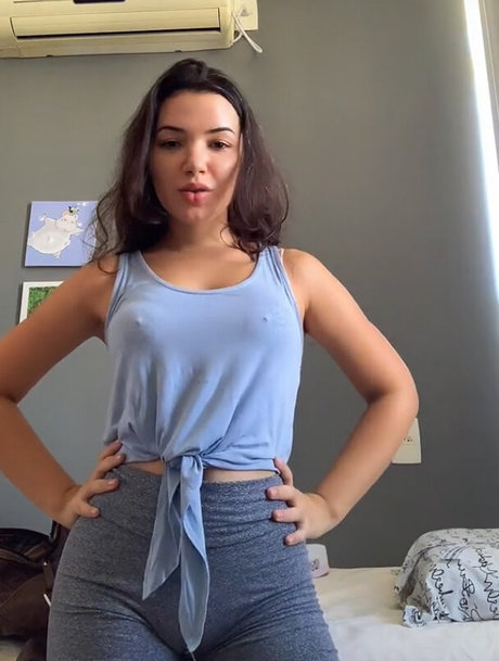 Ana Elisa Lapa onlyfans leaks