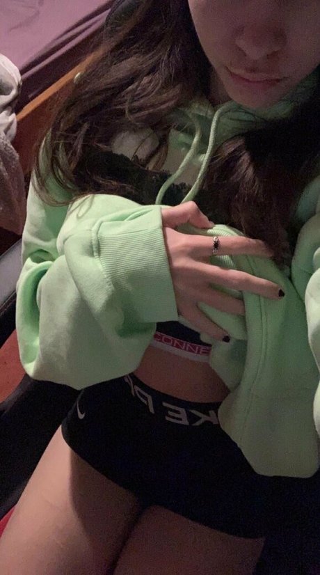 Jade XX onlyfans fuck