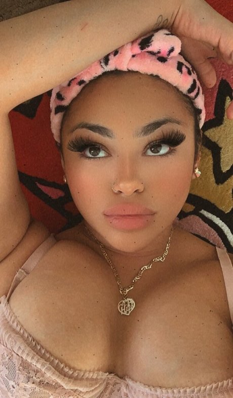 RosalbaNaomi nude only fans