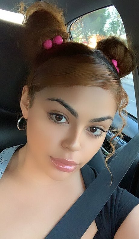 RosalbaNaomi onlyfans leak