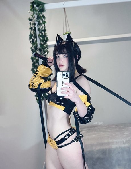 Emfox png onlyfans nude tits