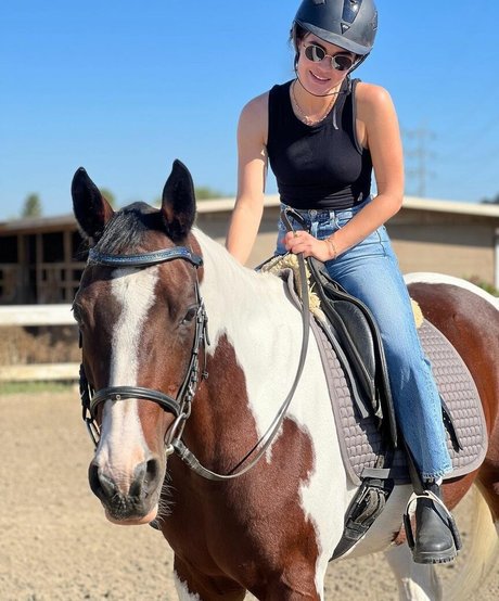 Lucy Hale onlyfans model photo