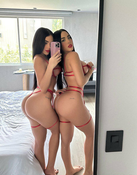 Gemeas Abello onlyfans pictures