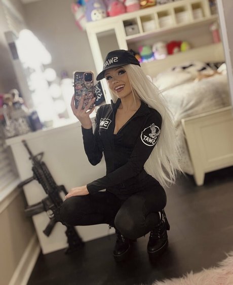 Kylee Carter onlyfans lesk