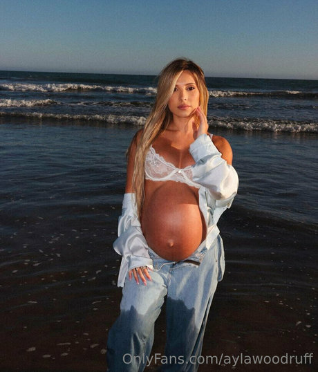 aylawoodruff onlyfans pics nude