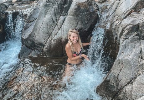 HalieeandKendra nude leaks onlyfans