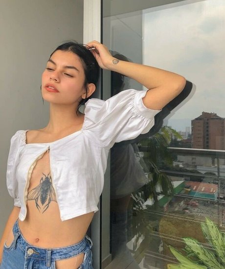 Daniela Montaguth onlyfans archives