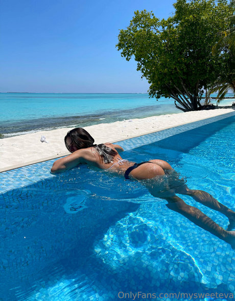 lapetiteva onlyfans leaks porn