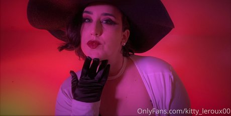kitty leroux00 onlyfans naked leaked