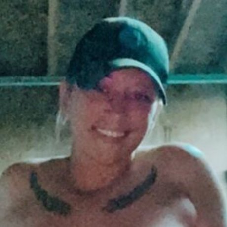 Big Tits McGee onlyfans naked leak