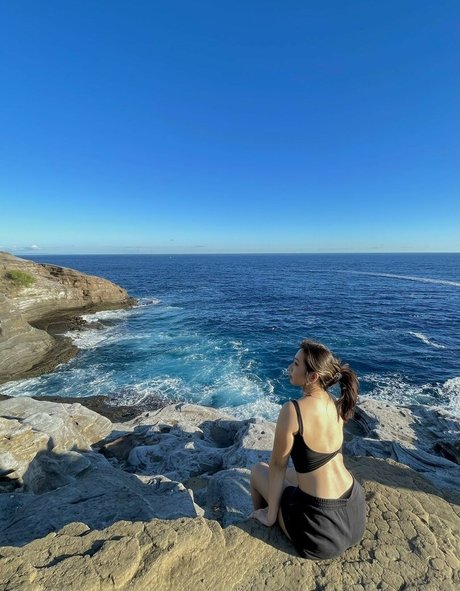 viavmber onlyfans pic