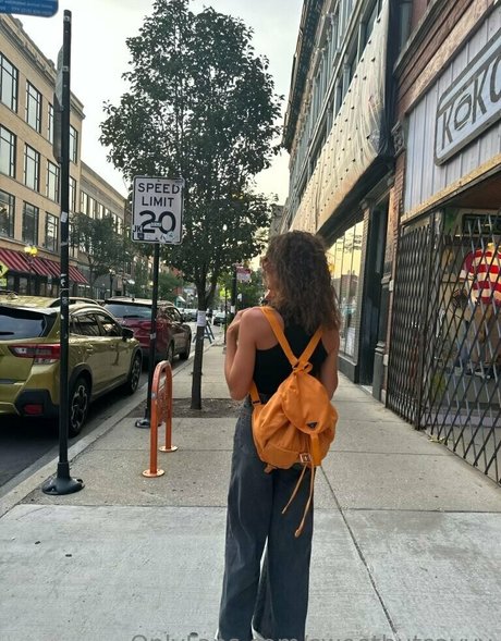 sweetbutsavvy onlyfans leak nudes