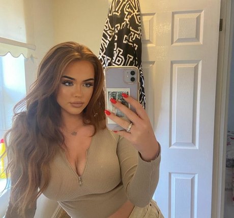 Neave Dare onlyfans leaks.