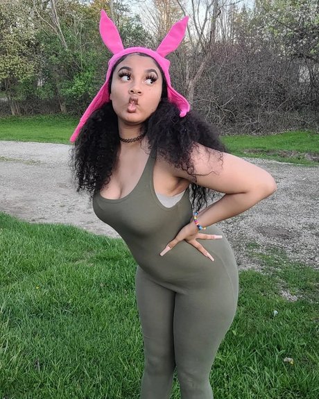 Animated Aja nude only fans leaks