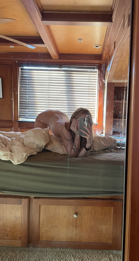 Goodcowgirl onlyfans model images