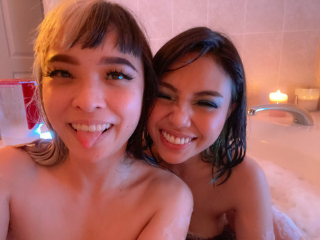 Dxgxmii strip onlyfans