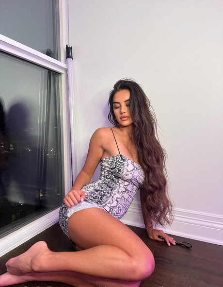 Sara Shah onlyfans desnuda