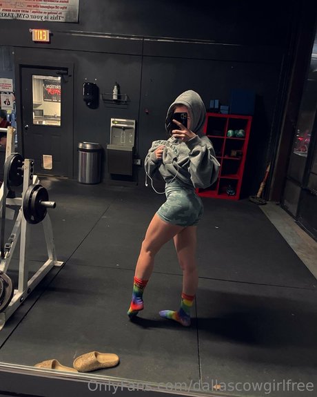 Tori Maddison onlyfans nude leaks