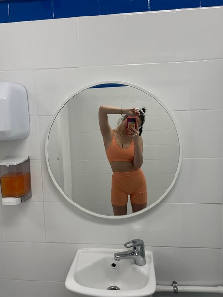 Alliyah pics onlyfans