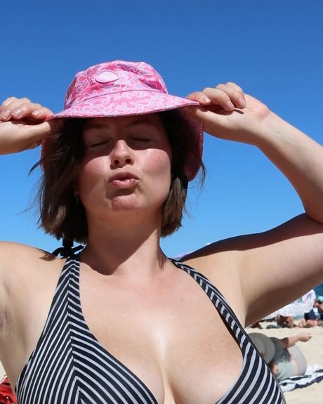 Bel Larcombe xxx onlyfans