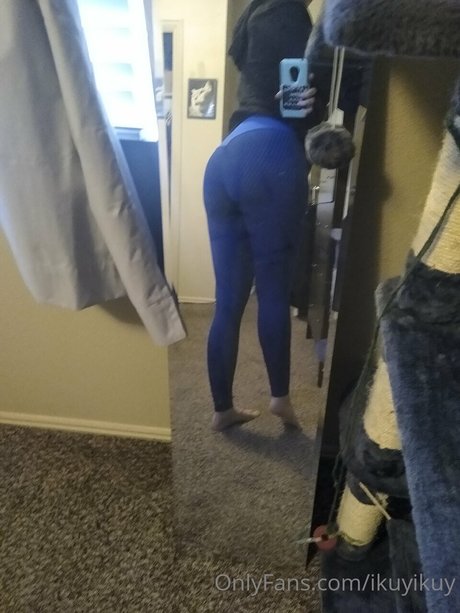 Ikuy Cosplayer naked only fans