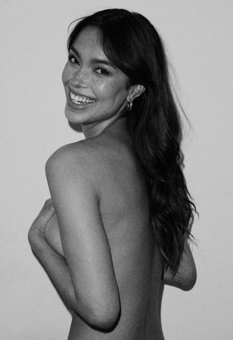 Sarah Lewis onlyfans nude leaked