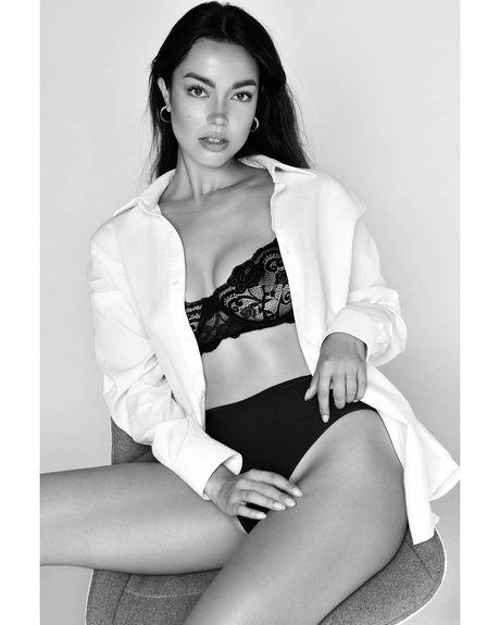 Sarah Lewis onlyfans sex leak