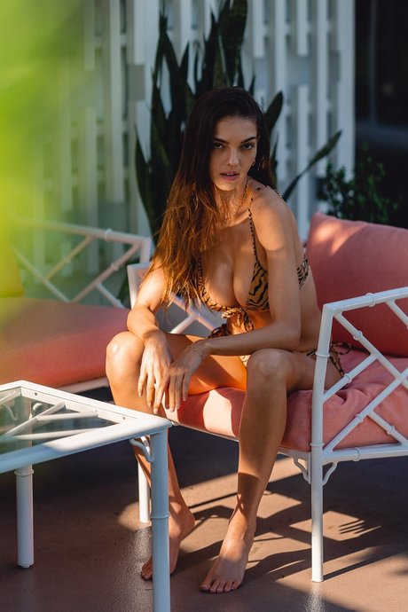 Colleen Cole onlyfans leaked pictures