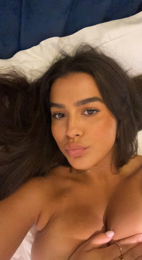 Genny Shawcross onlyfans nude