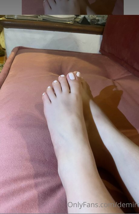 Demi Rose_ Profile pic