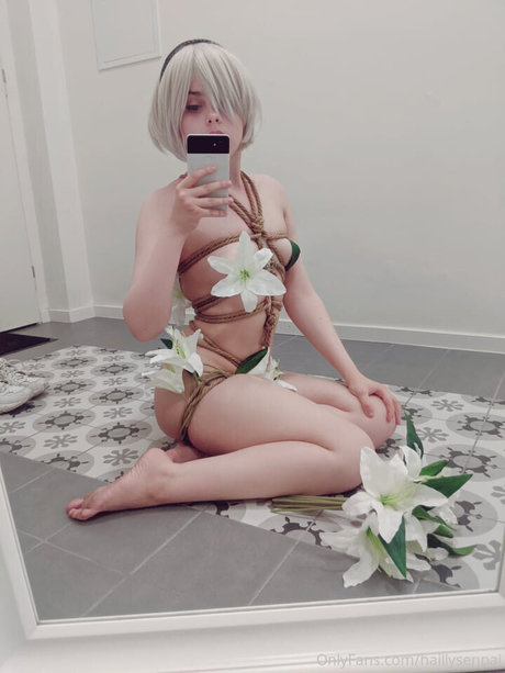 Hailly Senpai onlyfans boobs