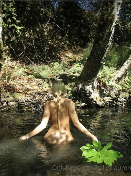 Kelly Lauren onlyfans free content