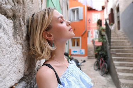 Layana Devis onlyfans leaked pics