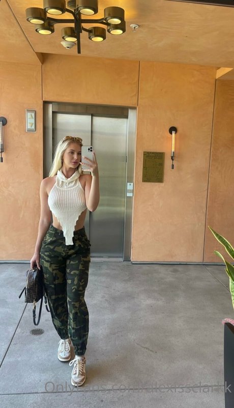 Alexis Clark leaked onlyfans photos