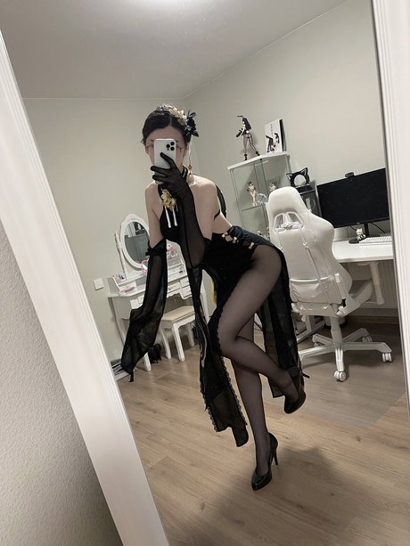 Candy Ball onlyfans leakes