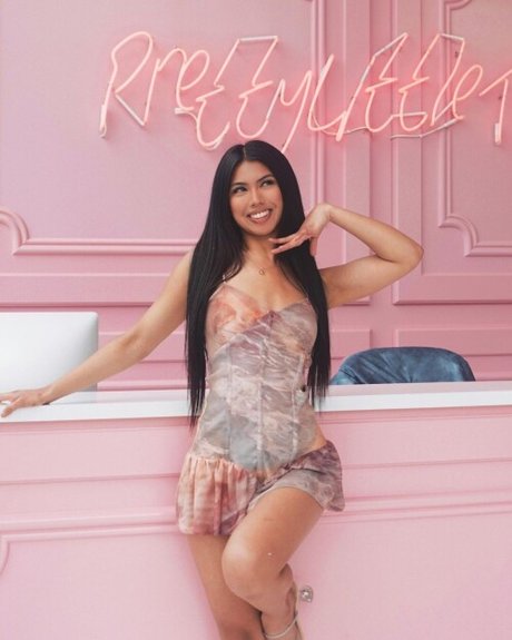 Alyanna Joelle porn only fans