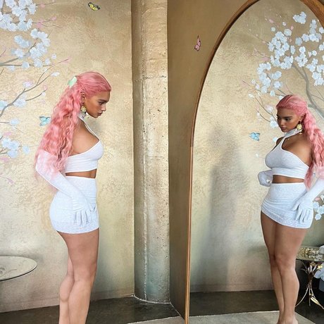 Sab Zada onlyfans model images