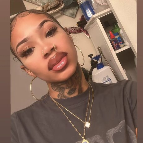 Cynthia Rose_ naked onlyfans pics