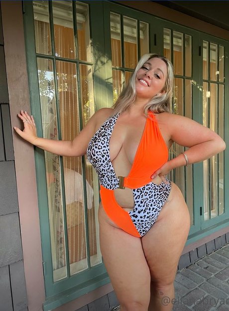 Ellana Bryan onlyfans nude pictures