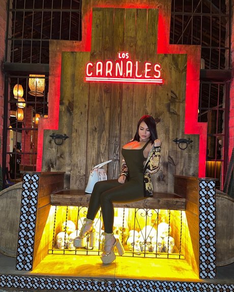 Colombiana Bombshell Mel onlyfans leak sex