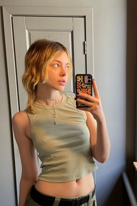 Kira Rausch onlyfans porn