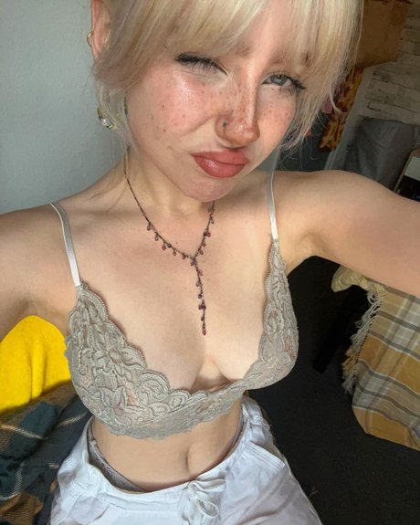 M Ae 3 nudes onlyfans leaks