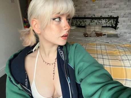 M Ae 3 onlyfans naked leaks