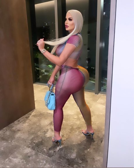 Mkbeellaa onlyfans images